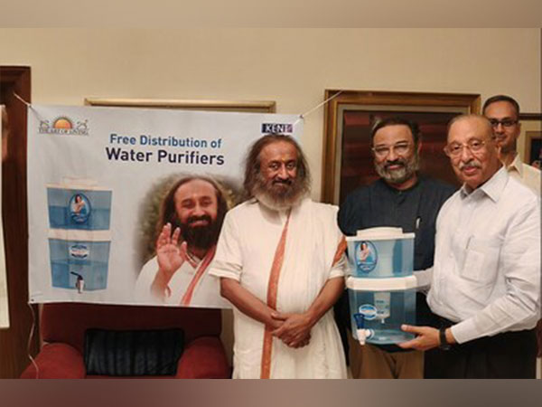 Sri Sri Ravi Shankar's divine presence infused the occasion with inspiration