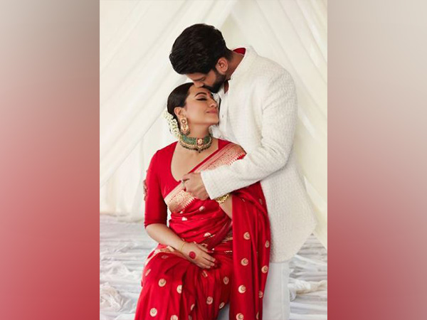 Sonakshi Sinha, Zaheer Iqbal (Image source: Instagram)