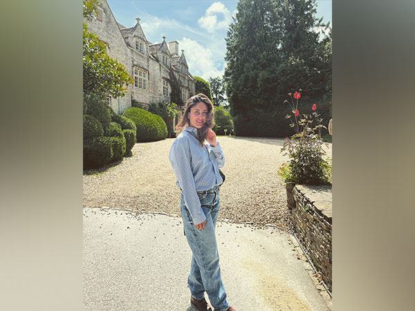Kareena Kapoor Khan (image source: instagram/kareenakapoorkhan)