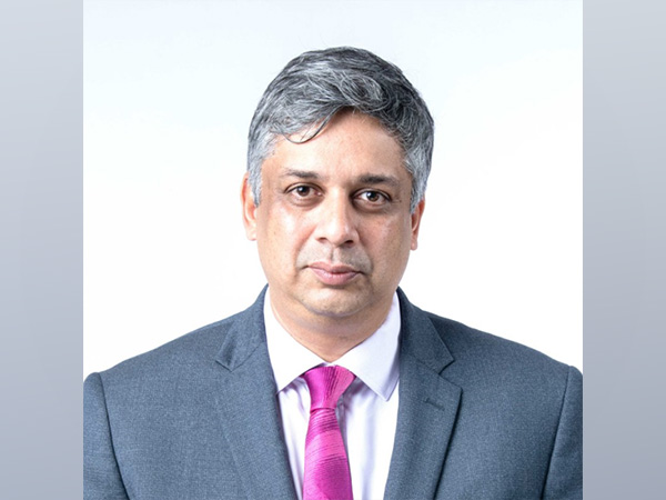 Suresh Badami - Deputy Managing Director, HDFC Life