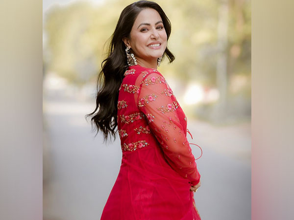 Hina Khan (Image Source: Instagram)