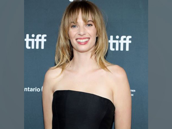 Maya Hawke (Image source: Instagram)