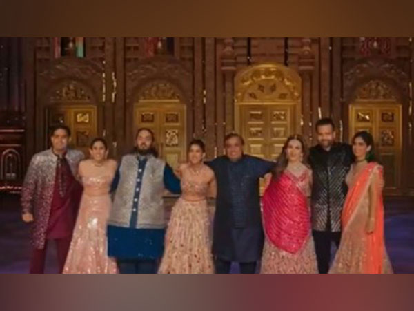 Mukesh Ambani, Nita Ambani at Anant Ambani, Radhika Merchant's sangeet ceremony (Image Source: Reliance Industries)