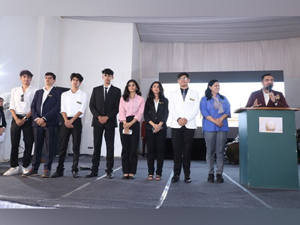 Day 3 and Closing Ceremony of Satluj Public School Model United Nations (SPSMUN) 2024: Managing Director Reekrit Serai Appreciating the Student Secretariat for their Commendable Efforts