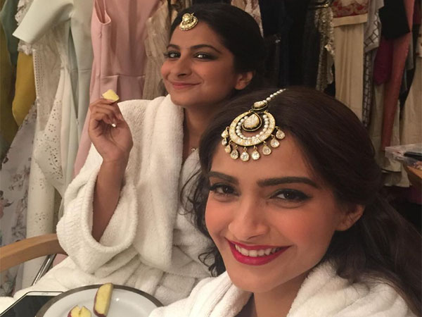 Rhea Kapoor, Sonam kapoor (image source: instagram/rheakapoor)