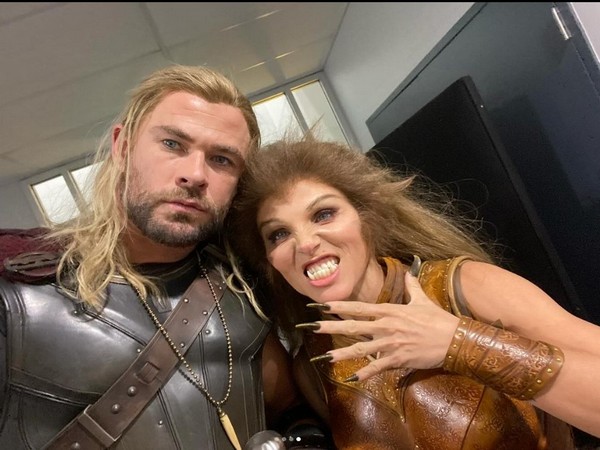 Chris Hemsworth, Elsa Pataky (image source: instagram/chrishemsworth)