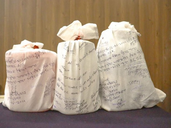 Seized items by the Punjab Police (Photo: DGP Punjab Police---X)