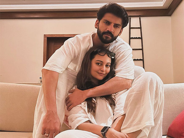 Sonakshi Sinha and Zaheer Iqbal (Image source: Instagram)