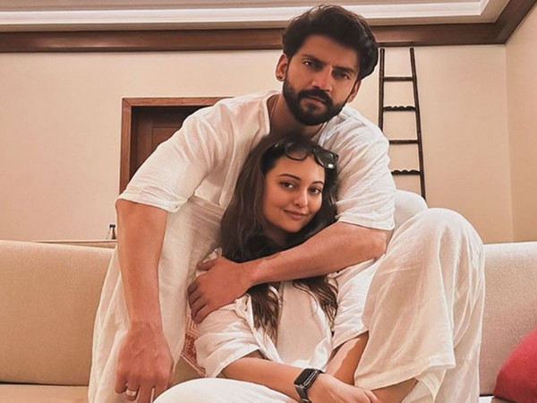 Sonakshi Sinha, Zaheer Iqbal (image source: instagram/aslisona)