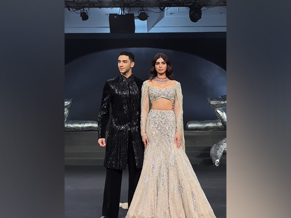 Vedang Raina, Khushi Kapoor at ICW (image source: FDCI)
