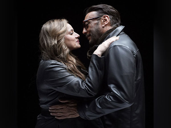 Actors Jackie Shroff and Neelam Kothari Soni (Image source: Instagram)