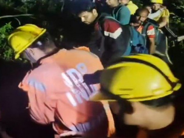 National Disaster Response Force evacuating stranded people on Kedarnath Dham route (@uttarakhandcops/X)