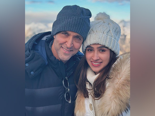 Hrithik Roshan, Pashmina Roshan (image source: instagram/hrithikroshan)