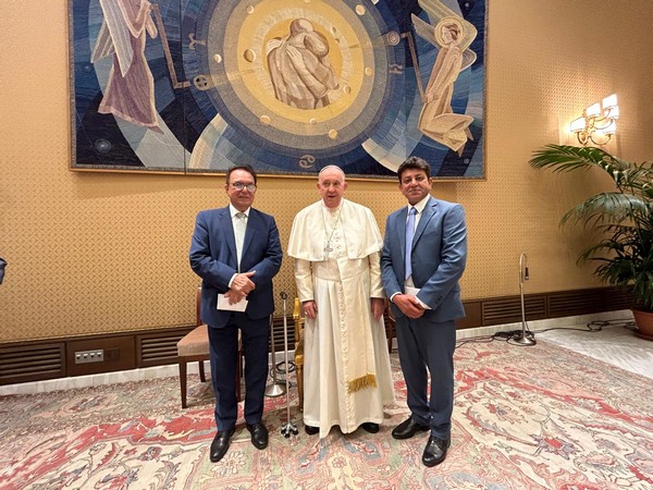 Delegation comprising Afghans, Pashtuns, and Kashmiris meets Pope Francis in Vatican City. (File Photo)