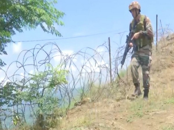 Indian Army on high alert along Line of Controlo in Sunderbani sector (Image/ANI)