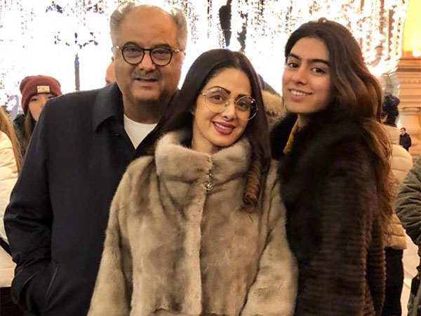 Boney Kapoor, Sridevi, Khushi Kapoor (Image Source: Instagram)