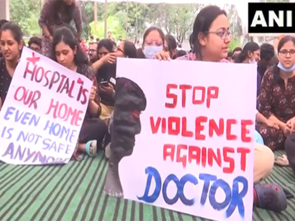Doctors protesting at Gandhi Medical College in Bhopal (Photo/ANI)