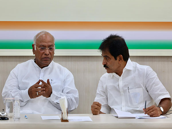 Congress chief Mallikarjun Kharge and general secretary KC Venugopal. (Photo/kcvenugopal X)