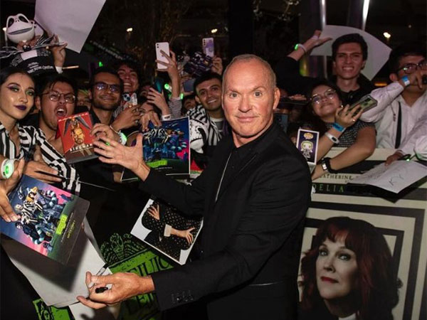 Michael Keaton (Image source: Instagram/@michaelkeatondouglas)