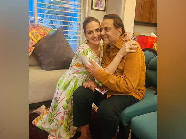 Esha Deol, Dharmendra (Image Source: Instagram)