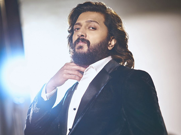 Riteish Deshmukh (image source: instagram/@Riteishd)