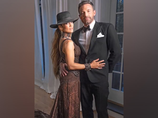 Jennifer Lopez, Ben Affleck (Image source: Instagram/@jlo)