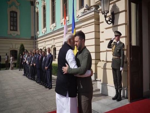 Prime Minister Narendra Modi and Ukrainian President Volodymyr Zelenskyy (Photo/@ZelenskyyUa)