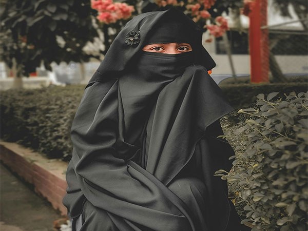 Women will now be forced to wear fully covering burquas, among many more rules. (Photo: Pexels)