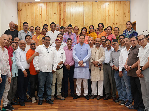 Office bearers of Uttarakhand Rajya Andolankari Manch meets CM Dhami  (Photo/ANI)