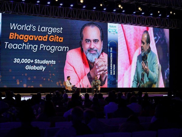 Acharya Prashant Sets World Record with Largest Online Bhagavad Gita Exam