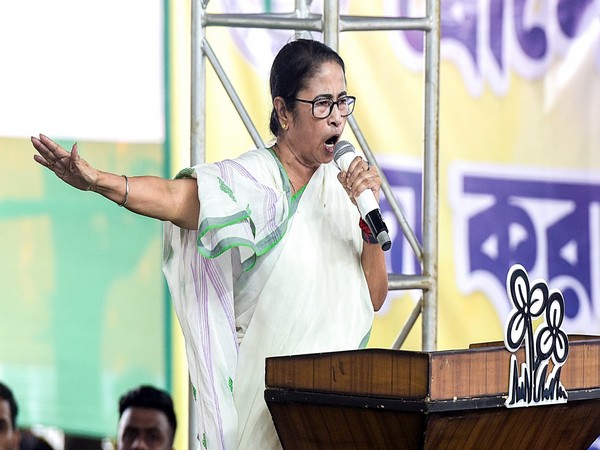 West Bengal Chief Minister Mamata Banerjee (Photo/ANI)