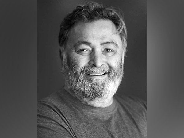 Rishi Kapoor (Image source: Instagram/@neetu54)