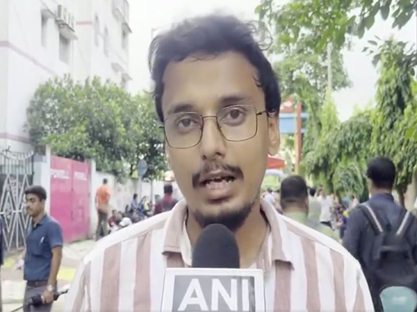 Dr Aqeeb speaks on meeting with West Bengal Chief Minister Mamata Banerjee (Photo/ANI)