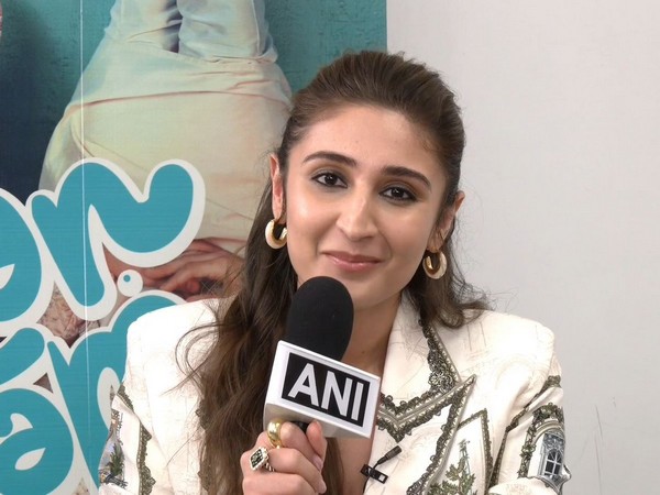 Singer-actor Dhvani Bhanushali (Image source: ANI)