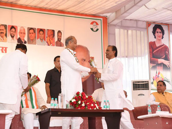 Congress leader Ashok Gehlot and MLA  Zuber Khan (Photo/ X @ashokgehlot51)