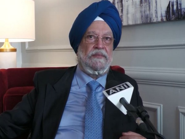Union Minister for Petroleum and Natural Gas Hardeep Puri (Photo/ANI)