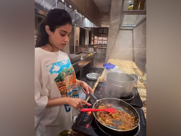 Janhvi Kapoor (Photo/instagram/@rohitsaraf)