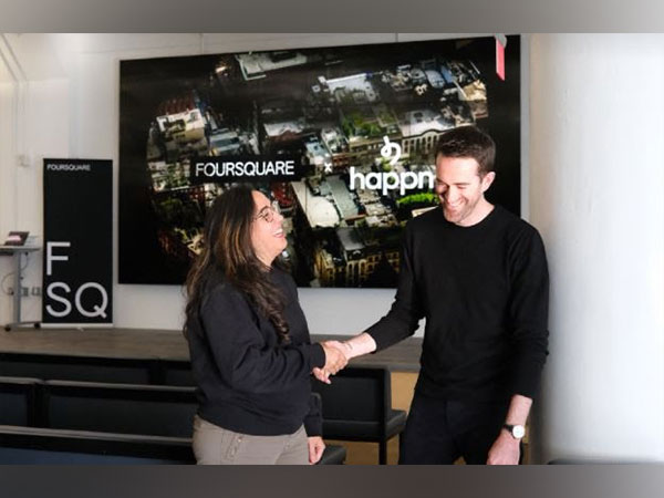 Karima Ben Abdelmalek, CEO and President of happn and Barry Conklin, Head of North America Sales at Foursquare 