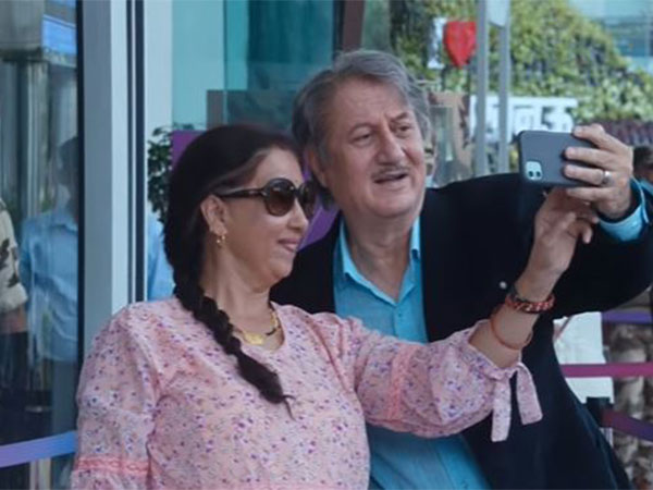 Neena Kulkarni, Anupam Kher in a still from 'The Signature' (Photo/Instagram/@anupampkher)