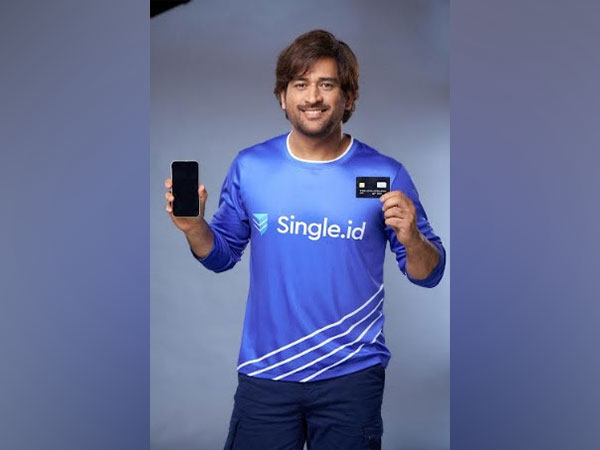 Single.id’s new campaign featuring MS Dhoni