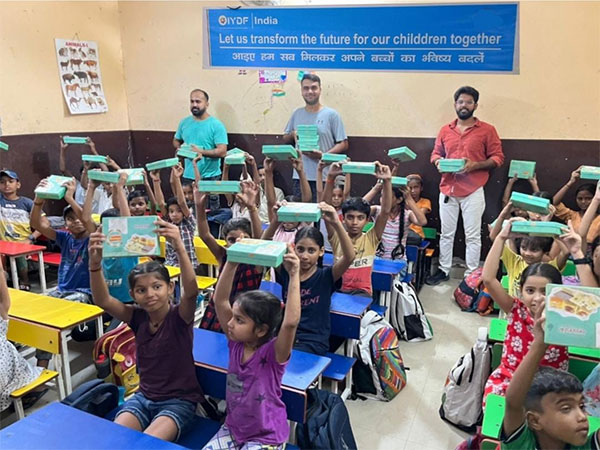 IYDF Partners with Fitness @ First Gym to Bring Smiles to Children with Rose Candy Donations