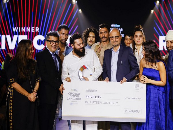 The finalists dazzled during R|Elan Circular Design Challenge at Sustainable Fashion Day in Lakmē Fashion Week (Image source: Reliance Industries)