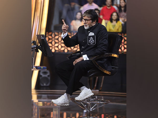 Amitabh Bachchan (Image Source: Instagram@amitabhbachchan)