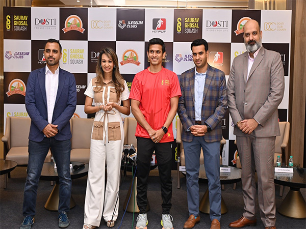 Saurav Ghosal Inaugurates Squash Academy at Dosti West County – Balkum, Thane (W)