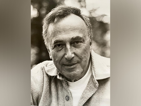 Veteran director Alvin Rakoff (Image source: Facebook)