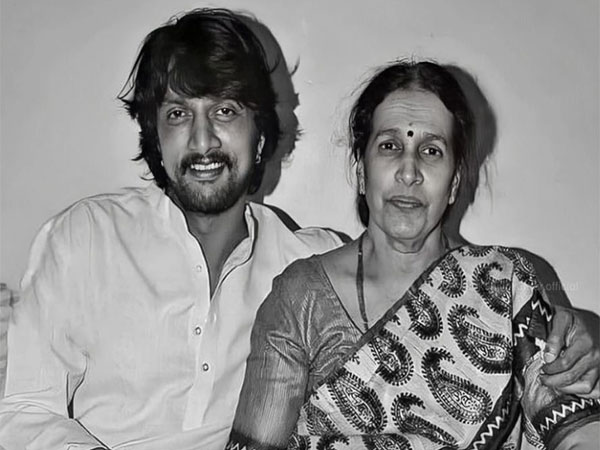 Kichcha Sudeep with his mother Saroja Sanjeev (Image Source: X@DKShivakumar)