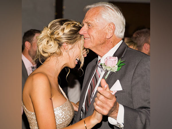 Ron Ely with daughter (Photo/instagram/@blonderambitions)