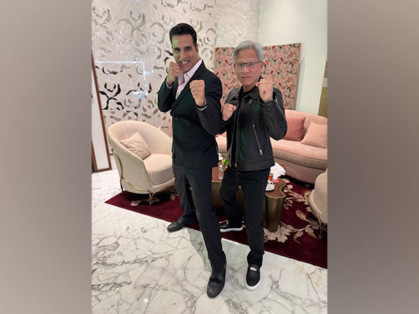 Akshay Kumar, NVIDIA CEO Jensen Huang (Image Source: X@akshaykumar)