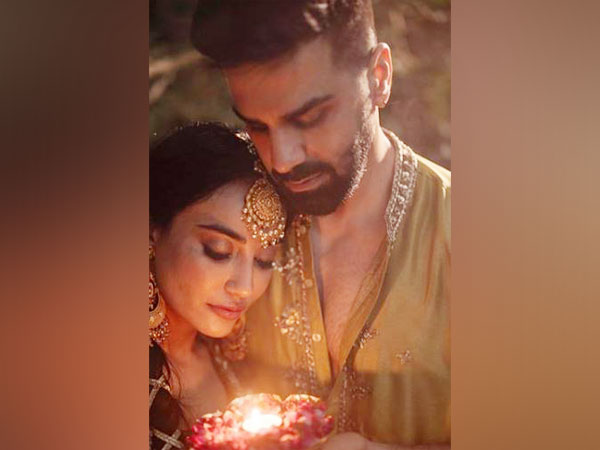 Actor Surbhi Jyoti and her beau Sumit (Image source:Instagram @surbhijyoti)