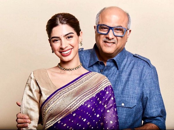 Film producer Boney Kapoor and his daughter Khushi Kapoor (Image source: Instagram @boney.kapoor)